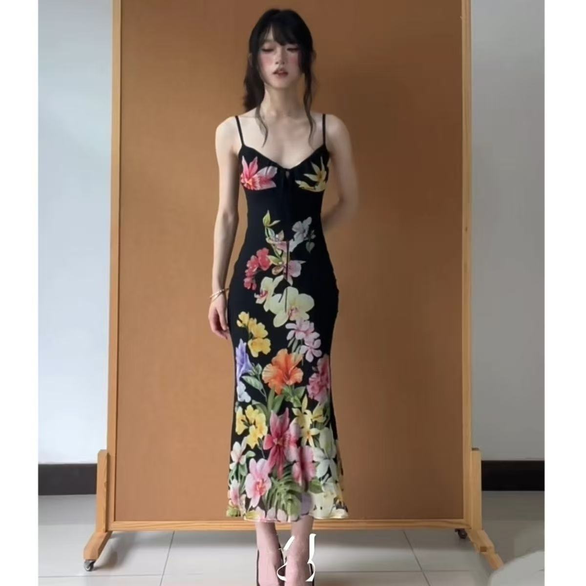 Gaun Halter Bunga Tropis Retro - Tropic Strap Vintage ulasan dan harga
